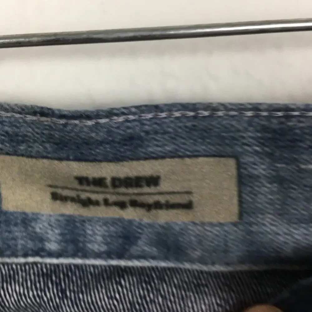 AG The Drew Blue  Straight Leg Boyfriend Printed Denim 28 - Picture 3 of 11